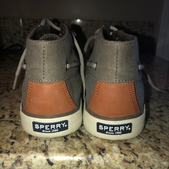 Sperry Shoes - Picture 5 of 6
